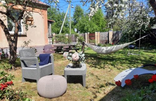 Zasulauks House | Cozy private house with a yard & parking