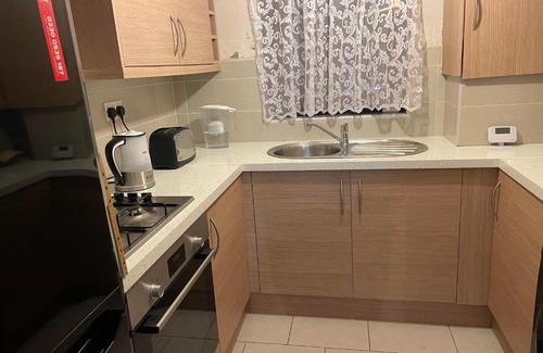Cray Valley East House | Cozy Private Room in a Beautiful Accommodation close to Orpington