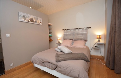 Melun House | Cozy Private Room in Melun midway between the city center and the train station