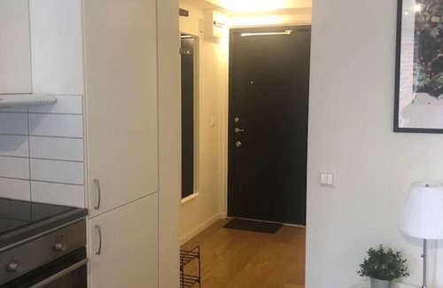 Lidingo Apartment | Cozy quaint flat for field
