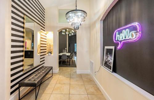 Sunrise Lakes Apartment | Cozy Queen BR Pool Access Near Disney