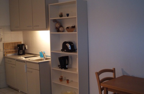 West Berlin Centre Apartment | Cozy quiet apartment with balcony centrally stored