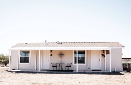 Tonto Basin House | Cozy, quiet getaway in the high desert, 10 miles to Roosevelt Lake