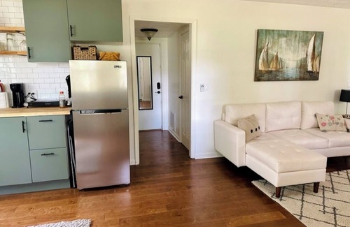 Snellville Apartment | Cozy quiet studio in serene Norris Lake Community
