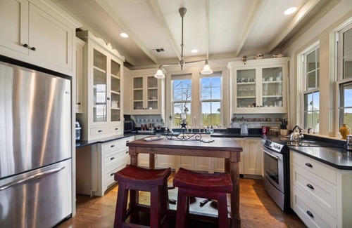 Brenham House | Cozy Ranch Home minutes from Brenham, Bellville, Round Top!