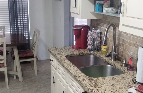 Loganville House | Cozy ranch style home located steps away from the lake.