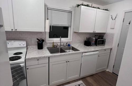 Ozark Apartment | Cozy remodeled duplex, unit #B. 2bed/1 bath unit with high-speed WiFi.