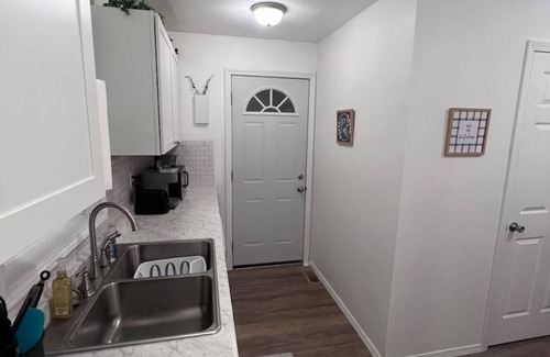 Ozark Apartment | Cozy remodeled duplex, unit #B. 2bed/1 bath unit with high-speed WiFi.