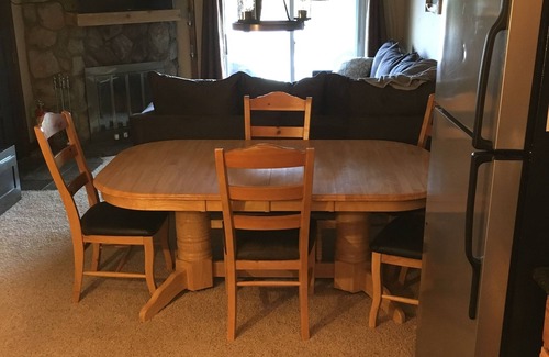 Fraser Condo | Cozy Retreat Across from the Clubhouse - 2bd/2ba Condo (Sleeps 6)