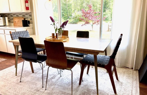 Index Cabin | Cozy Riverside Cabin with Hot Tub, Epic Views, near 12 National Forest Hikes!