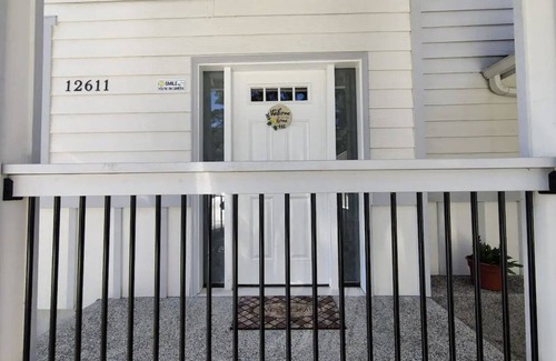 Tukwila House | Cozy room 7mins to the Seatac Airport and Sound transit