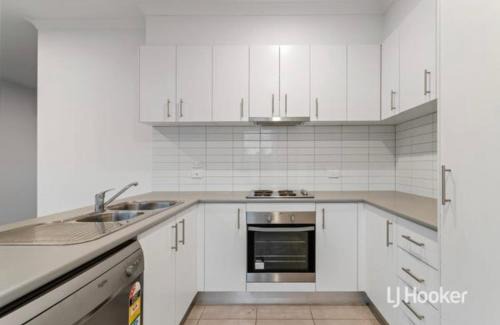 Cranbourne West House | Cozy room in Cranbourne