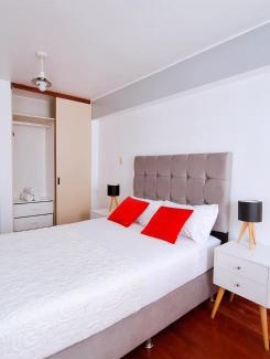 Leuro House | Cozy Room Miraflores