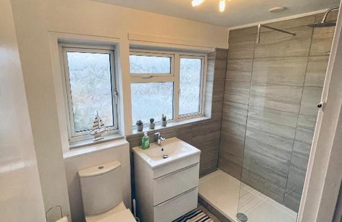Patchway House | cozy room Shared House