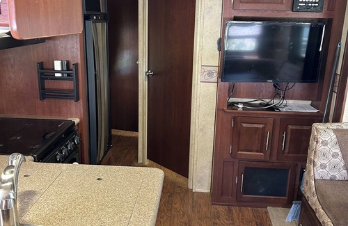 San Marcos House | Cozy RV with AC and WiFi in Terrific San Marcos, close to river tubing.