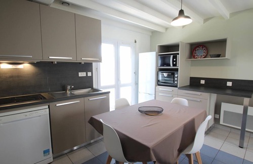 Siouville-Hague Cottage | Cozy Seaside Cottage: 3 Beds, WiFi, BBQ, 600m to Beach, Pet Friendly