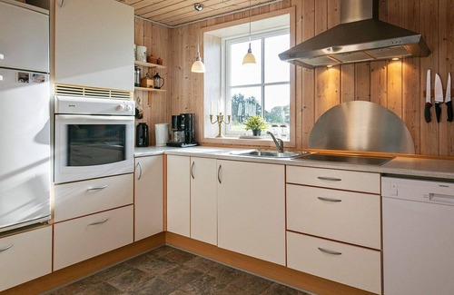 Fjerritslev House | Cozy Seaside Cottage Escape-By Traum