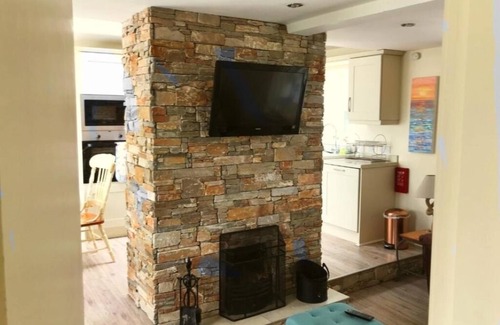 Portstewart Cottage | Cozy seaside Cottage in Portstewart with stunning sea views