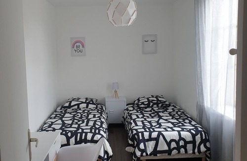 Olivet Apartment | Cozy seventies apartment in the Loire valley