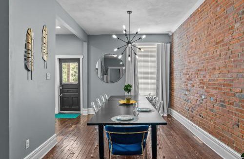 Shaw House | Cozy Shaw Sanctuary | JZ Vacation Rentals