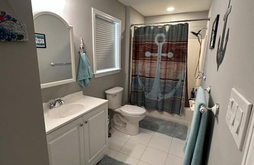Point Pleasant Beach House | Cozy Shore House- close to boardwalk yet private and quiet