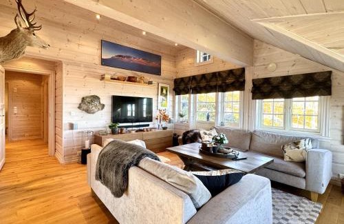Hol Municipality Apartment | Cozy Ski-In Ski-Out Apartment on Geilo, Stunning Views!
