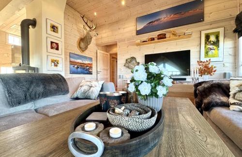 Hol Municipality Apartment | Cozy Ski-In Ski-Out Apartment on Geilo, Stunning Views!