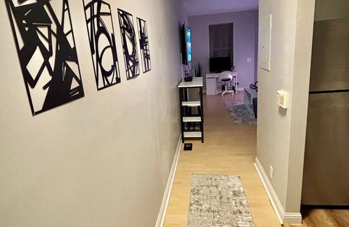 Soulard Apartment | Cozy Soulard Getaway