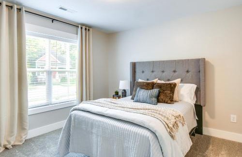 Greenville House | Cozy South Carolina Abode - Steps from Main Street