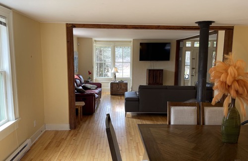 Lunenburg County House | Cozy south shore home close to beautiful beaches!