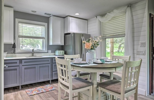 Spring Branch Cottage | Cozy Spring Branch Cottage in Hill Country!