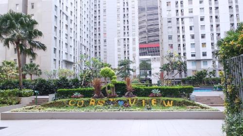 Pluit Apartment | Cozy Stay and Tidy 1BR Green Bay Pluit Apartment By Travelio