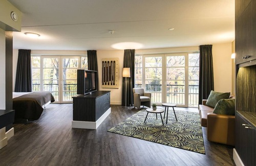 Berg en Dal Hotel | Cozy Stay in a Beautiful Forest Estate | Perfect for a Peaceful Getaway!