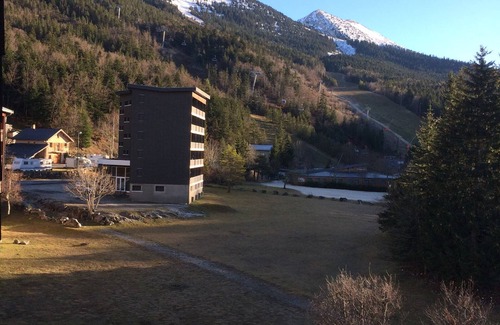 Correncon-en-Vercors Apartment | Cozy Studio, Ski-in/Ski-out, Balcony, Sleeps 4 - Corrençon-en-Vercors