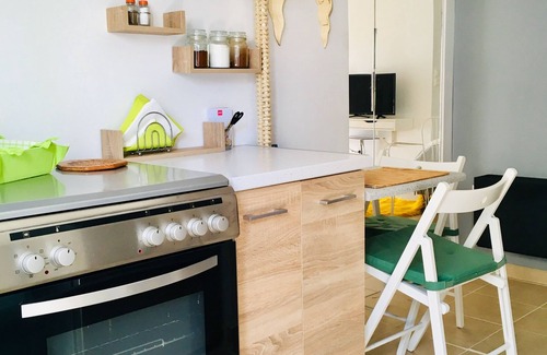Palaio Faliro Apartment | Cozy Studio close to seaside and city center