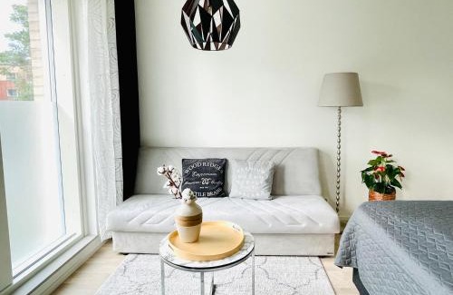 Lantinen District Apartment | Cozy studio, easy access to Helsinki and near shopping center