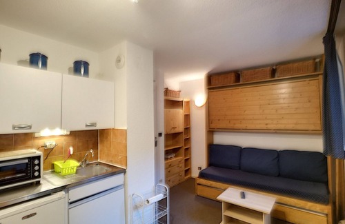 Reberty Apartment | Cozy studio for 2 with wifi and parking, Les Menuires