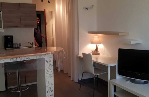 Bussy-Saint-Georges Apartment | Cozy Studio near Disneyland and Paris