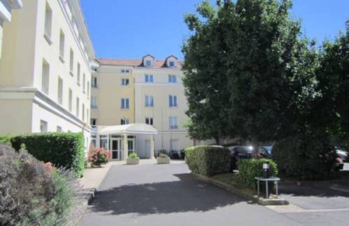 Bussy-Saint-Georges Apartment | Cozy Studio near Disneyland and Paris