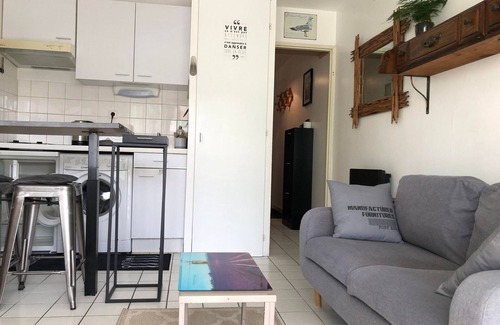 Chatelaillon-Plage Apartment | Cozy studio with balcony, perfect for 2 pers, Chatelaillon-Plage