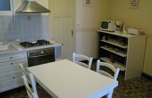 Rives de Meurthe Cottage | Cozy studio in Nancy, near center, wifi included