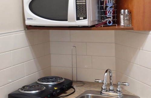 Saint-Sauveur Apartment | Cozy studio in nice Piedmont with AC, WiFi, parking, kitchenette