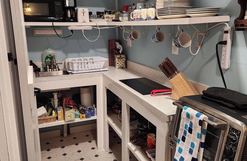 Proctorsville Apartment | Cozy studio in Proctorsville Vt bring yourself to stay at Murphys4Seasons.