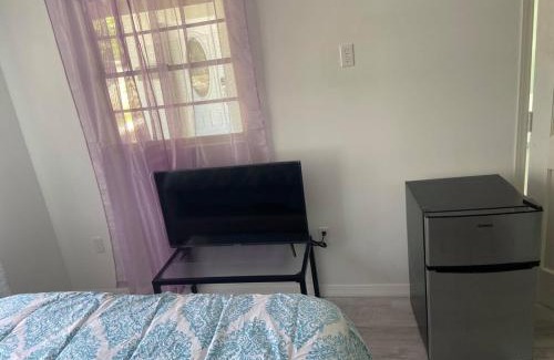 Trailer Estates Apartment | Cozy Studio in Quiet Neighborhood