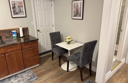 Rockville Apartment | Cozy Studio in Rockville, Walk to The Square and the Metro Station