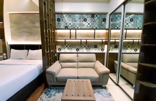 Catur Tunggal Apartment | Cozy Studio Room at Uttara The Icon Apartment By Travelio