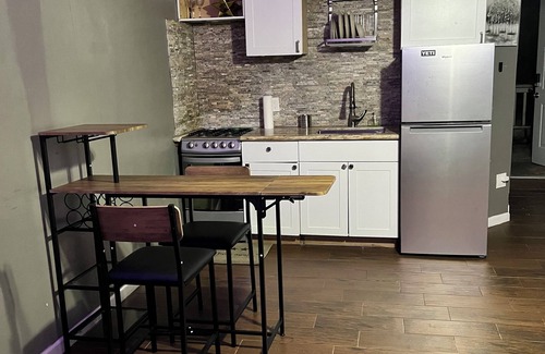 Estate Sion Farm Apartment | Cozy studio space