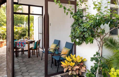 Puerto Morelos Apartment | Cozy studio with all the extras. Fully equipped kitchen, TV, free wifi, pool.