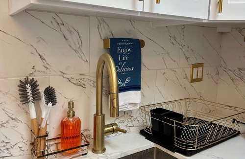 Gardena Apartment | Cozy & Stylish Guest House in Gardena Near SpaceX & L.A Beaches