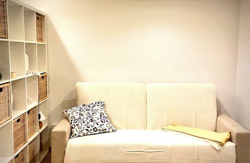 Municipio 4 House | Cozy suite ideally located for visiting major sights